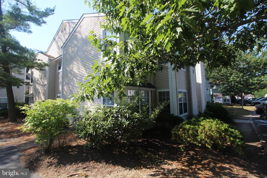 213 MEADOW RIDGE ROAD Unit: BUILDING 7, UNIT 2
