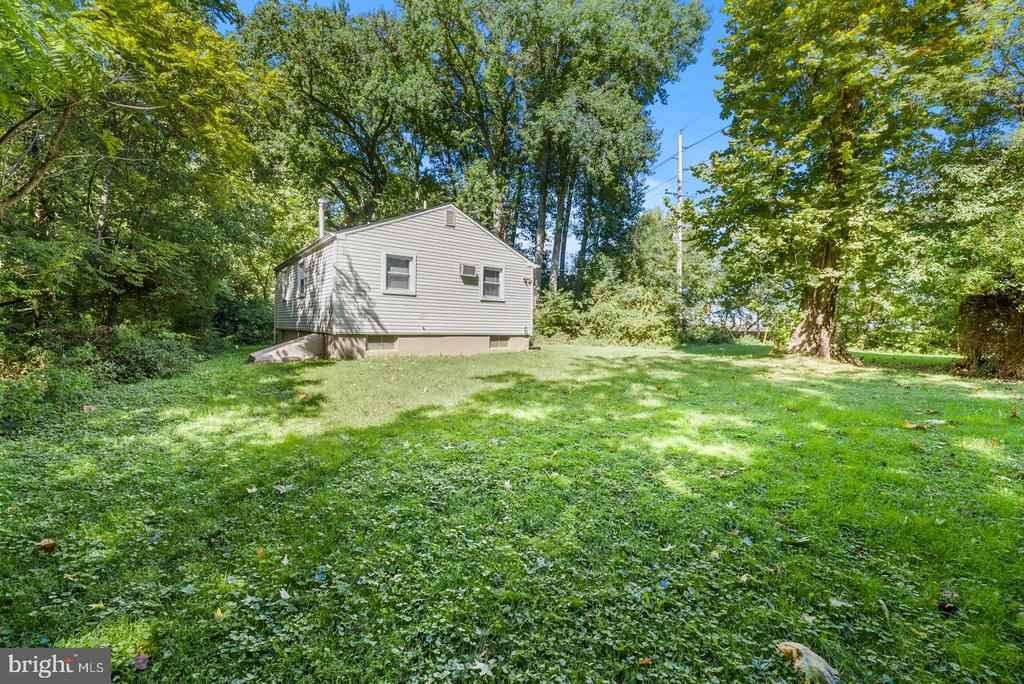 2608 Mt Holly