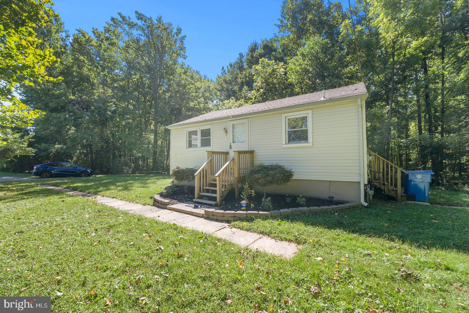 2608 Mt Holly