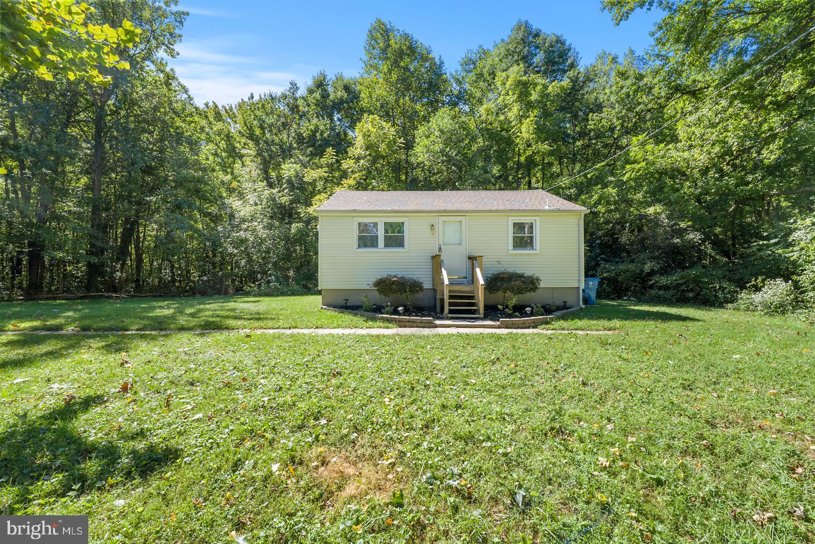 2608 Mt Holly