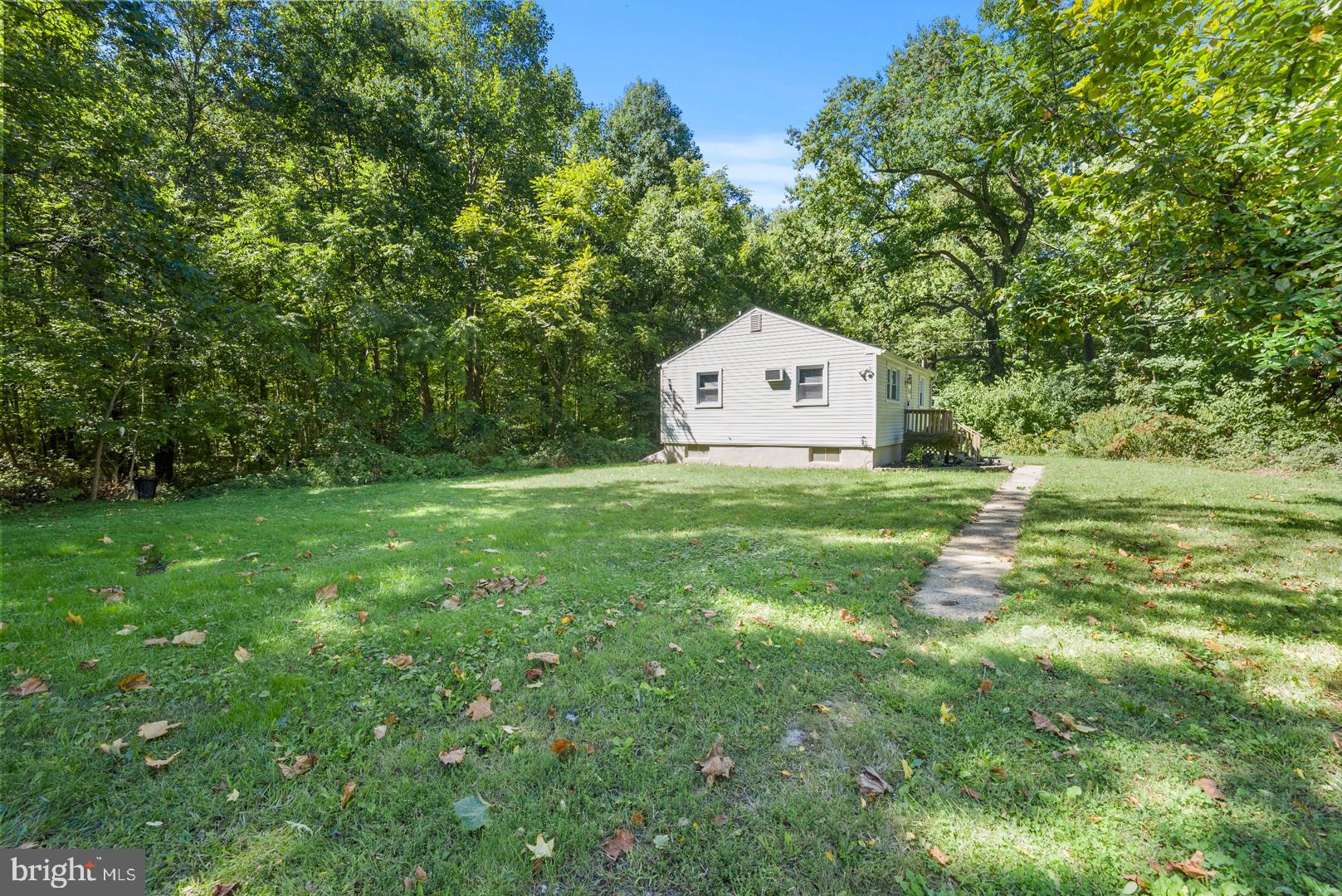 2608 Mt Holly