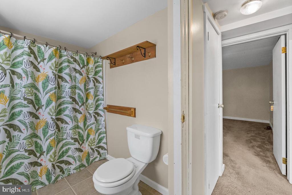 2608 Mt Holly