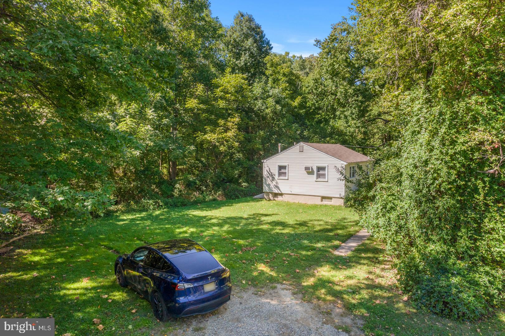 2608 Mt Holly