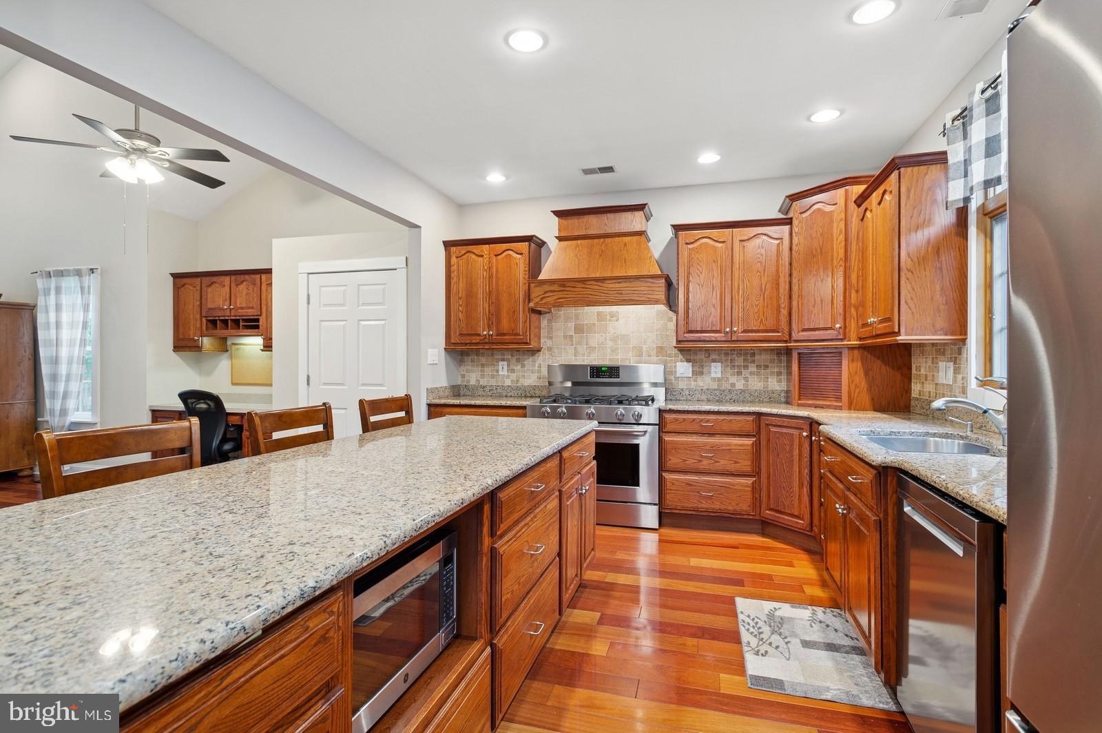 13 Warrington Ct