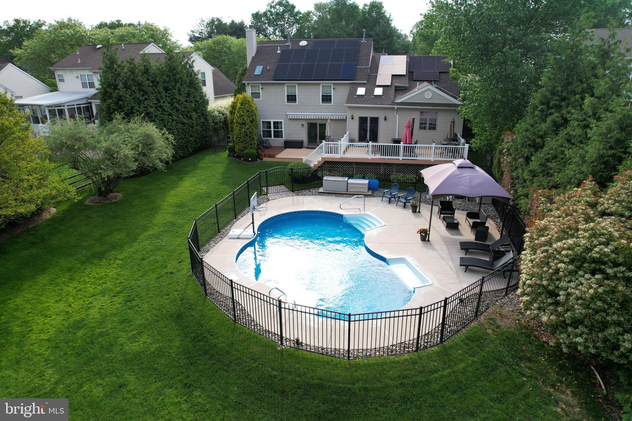 13 Warrington Ct