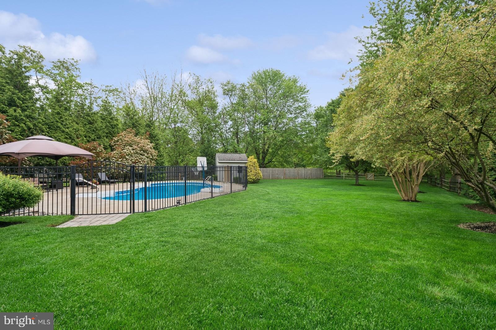 13 Warrington Ct