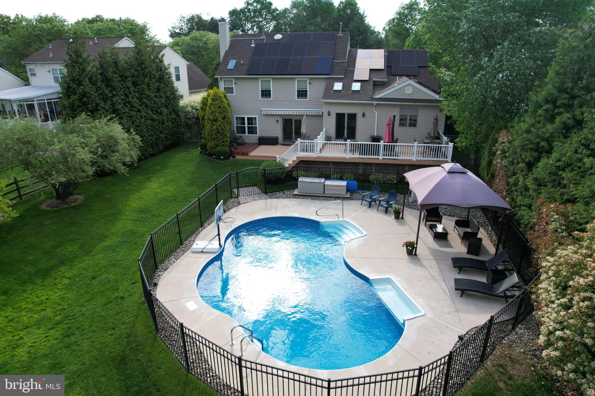 13 Warrington Ct
