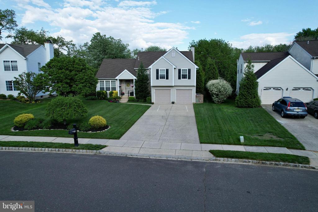 13 Warrington Ct