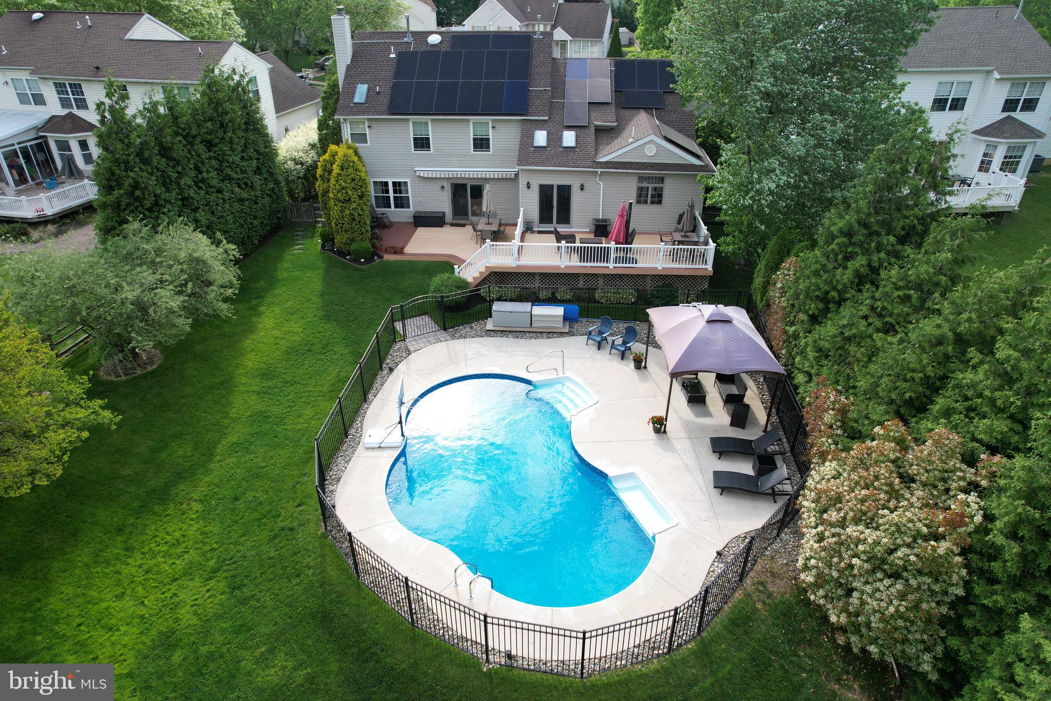 13 Warrington Ct