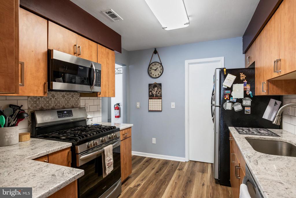 7 MARJORAM DRIVE