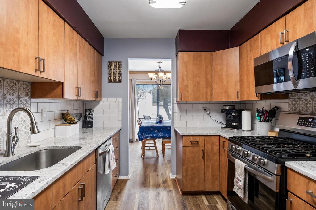 7 MARJORAM DRIVE