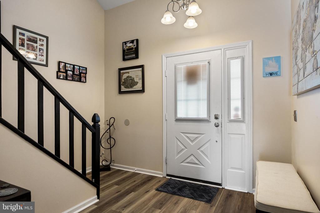 7 MARJORAM DRIVE
