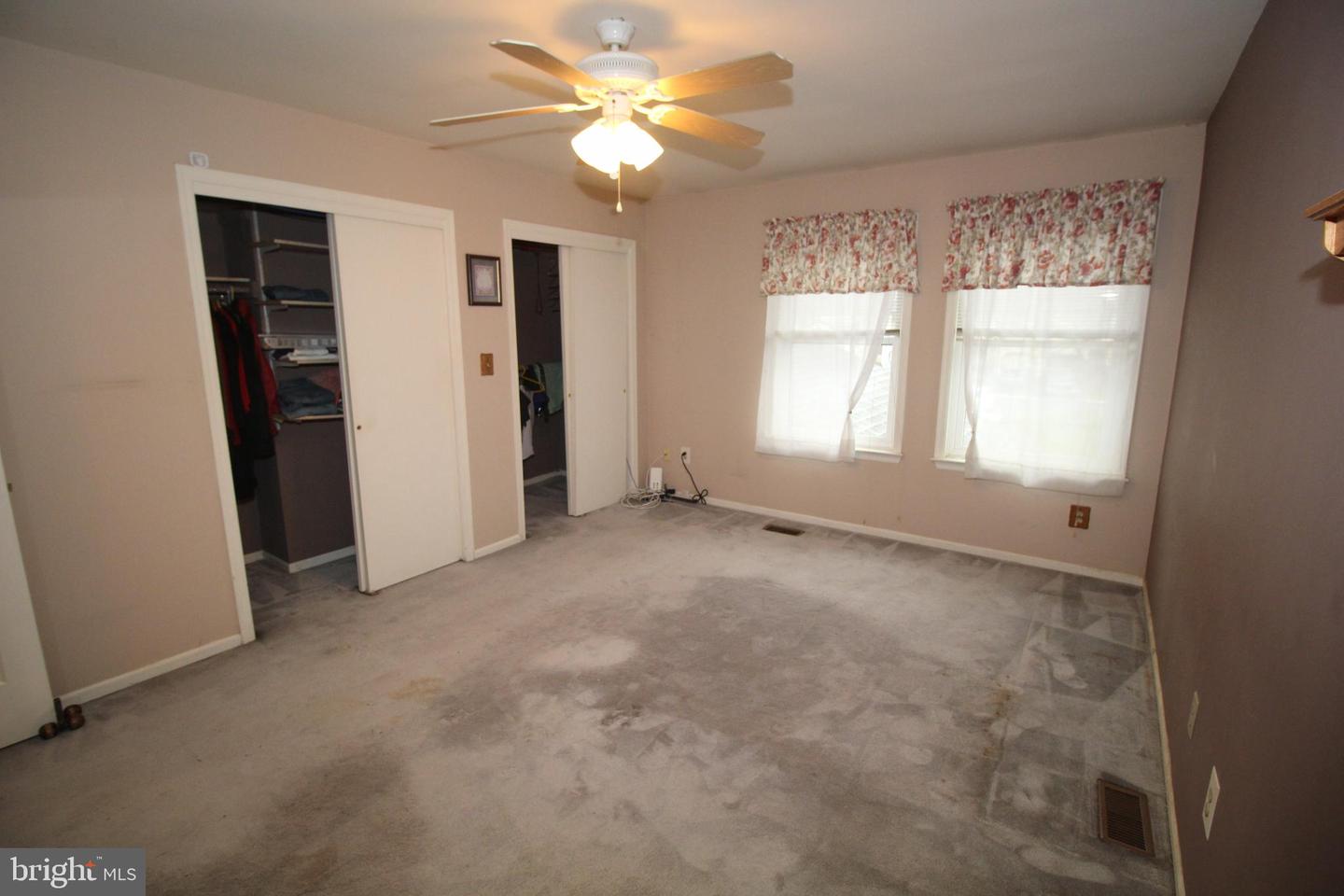 701 Apple Ct
