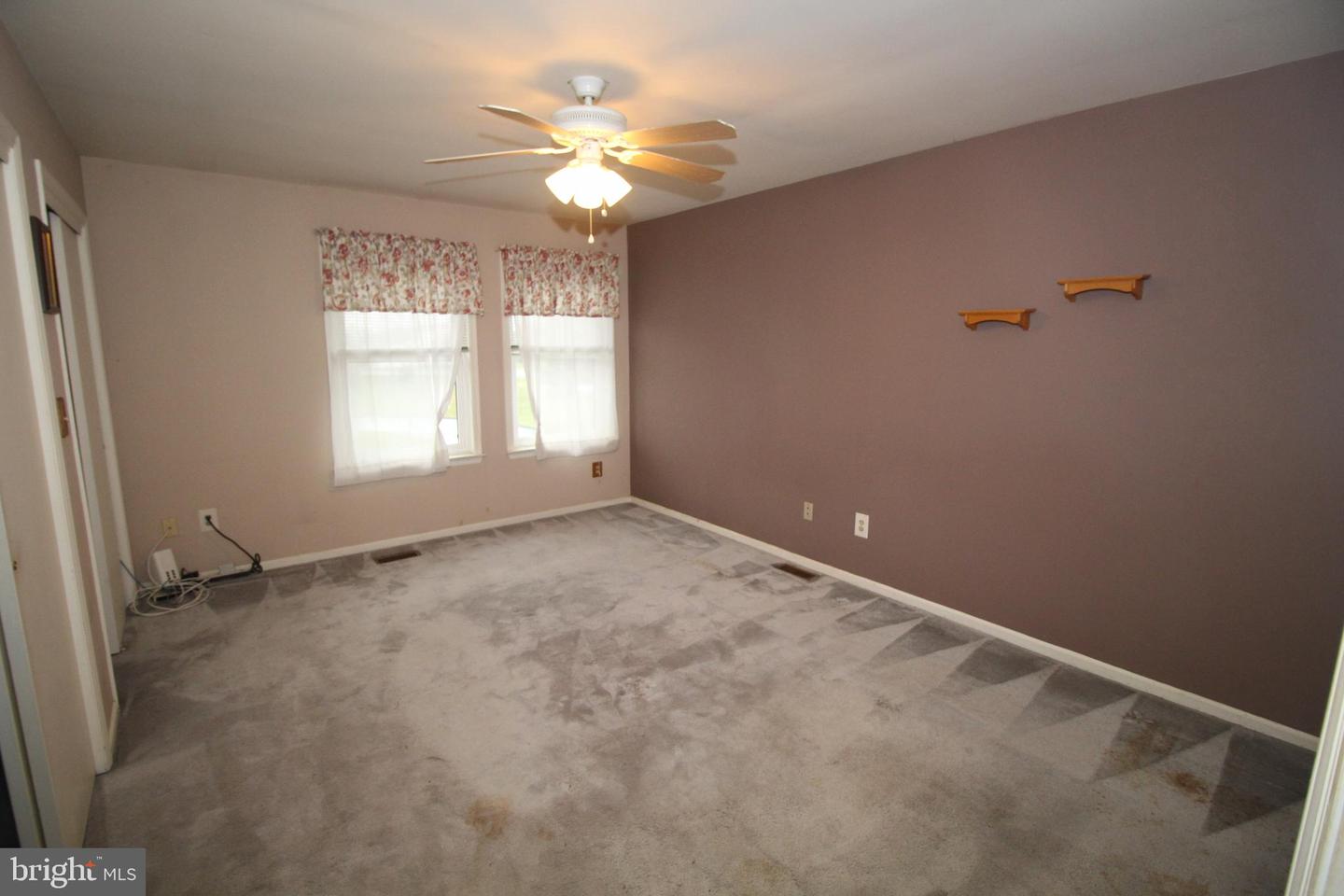 701 Apple Ct