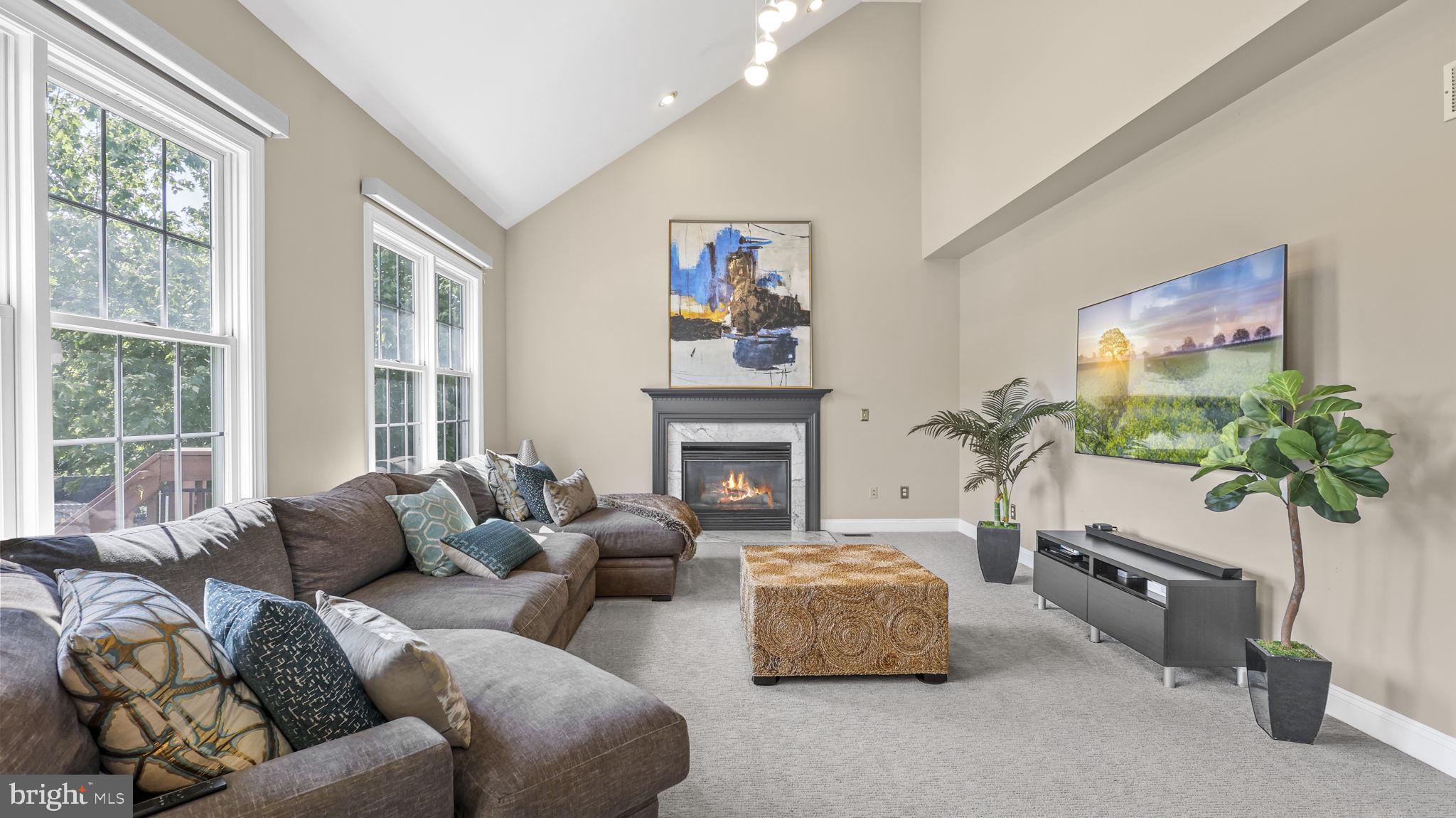 39 Vail Ln