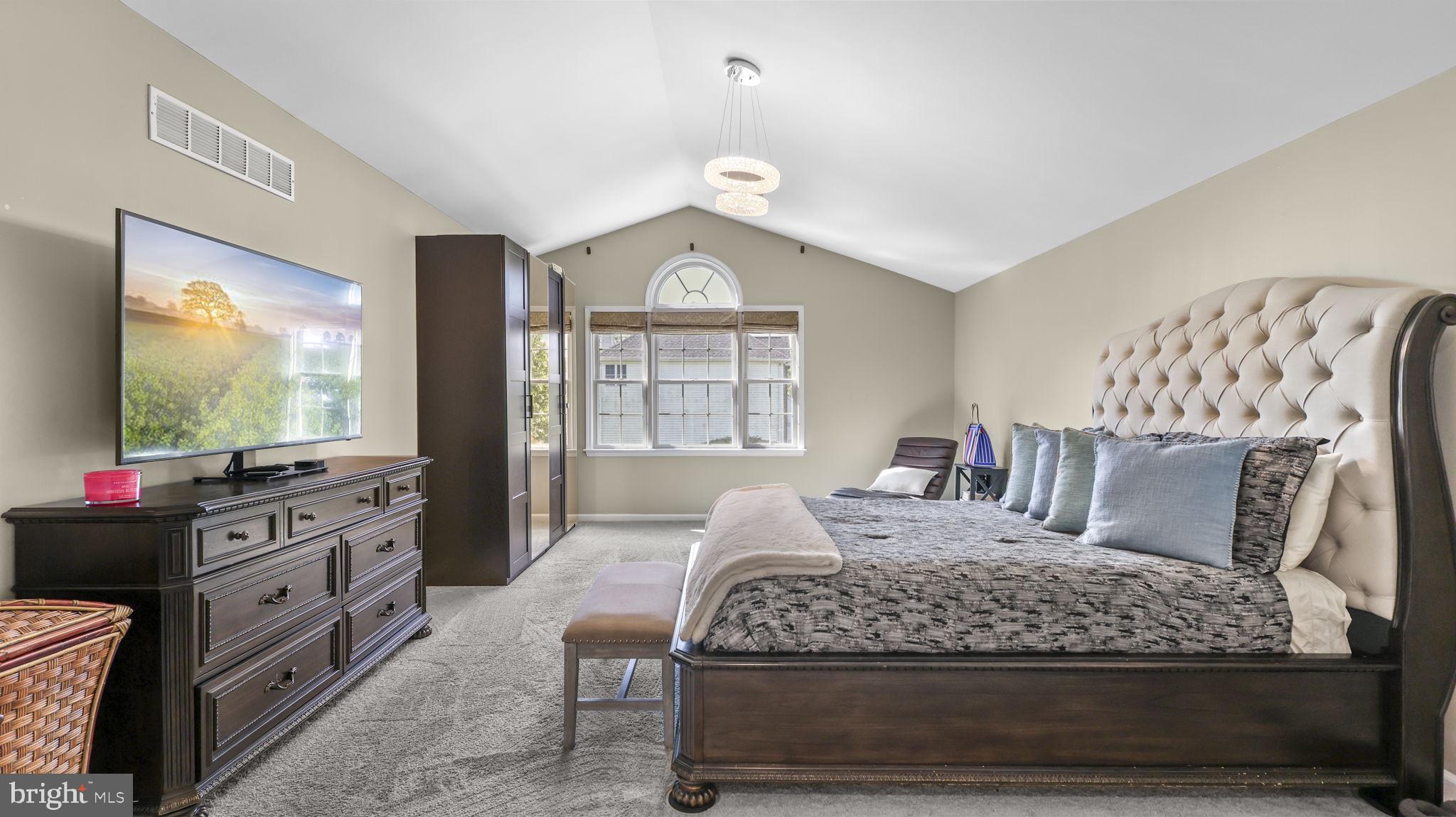39 Vail Ln