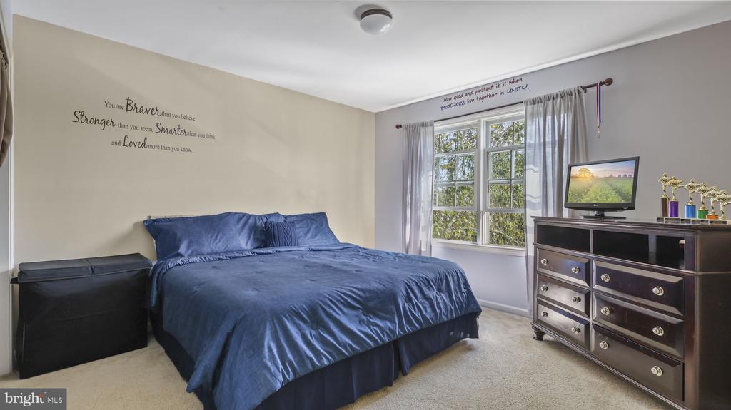 39 Vail Ln