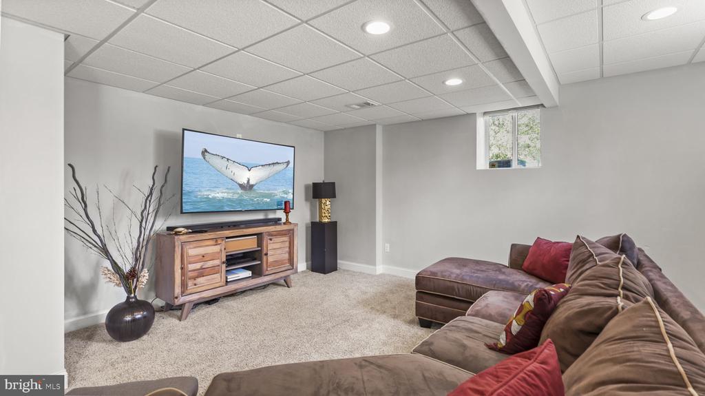 39 Vail Ln
