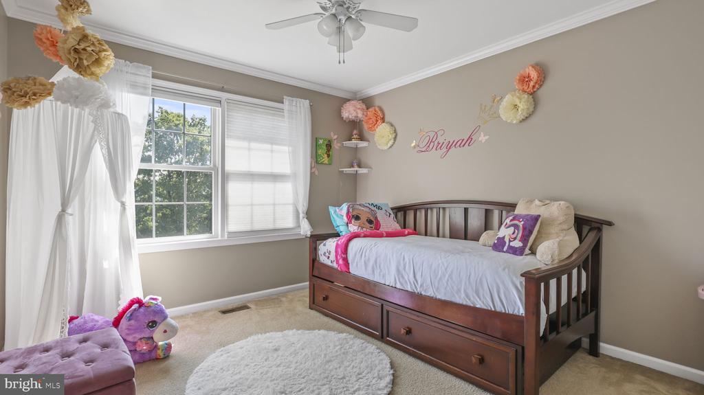 39 Vail Ln