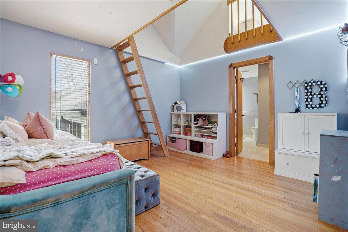 3 HILLBROOK LANE
