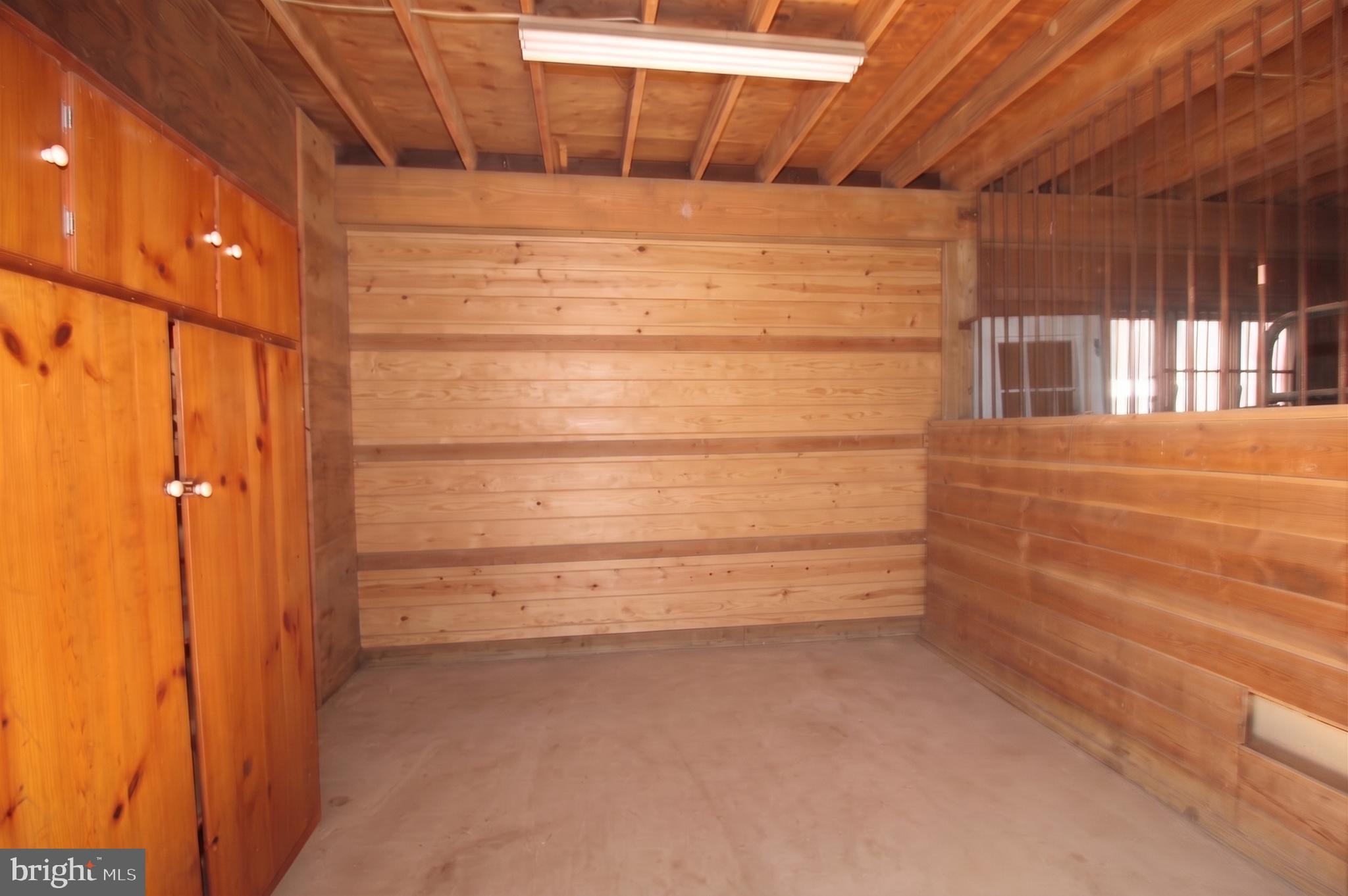 3 HILLBROOK LANE