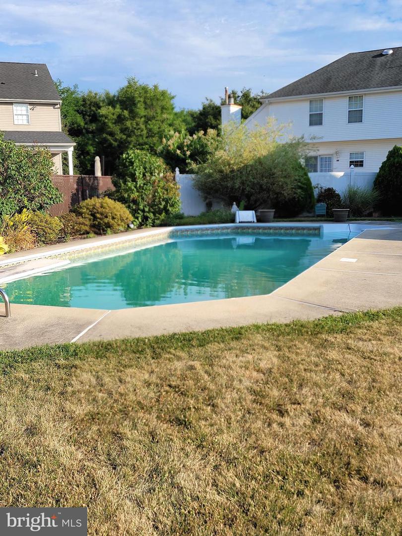 236 Sharps Ln