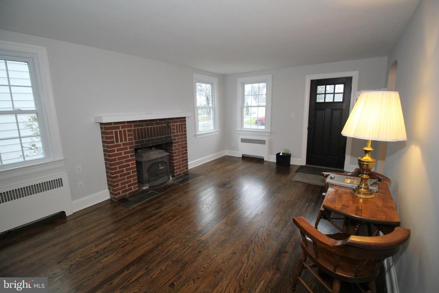 46 Homestead Ave