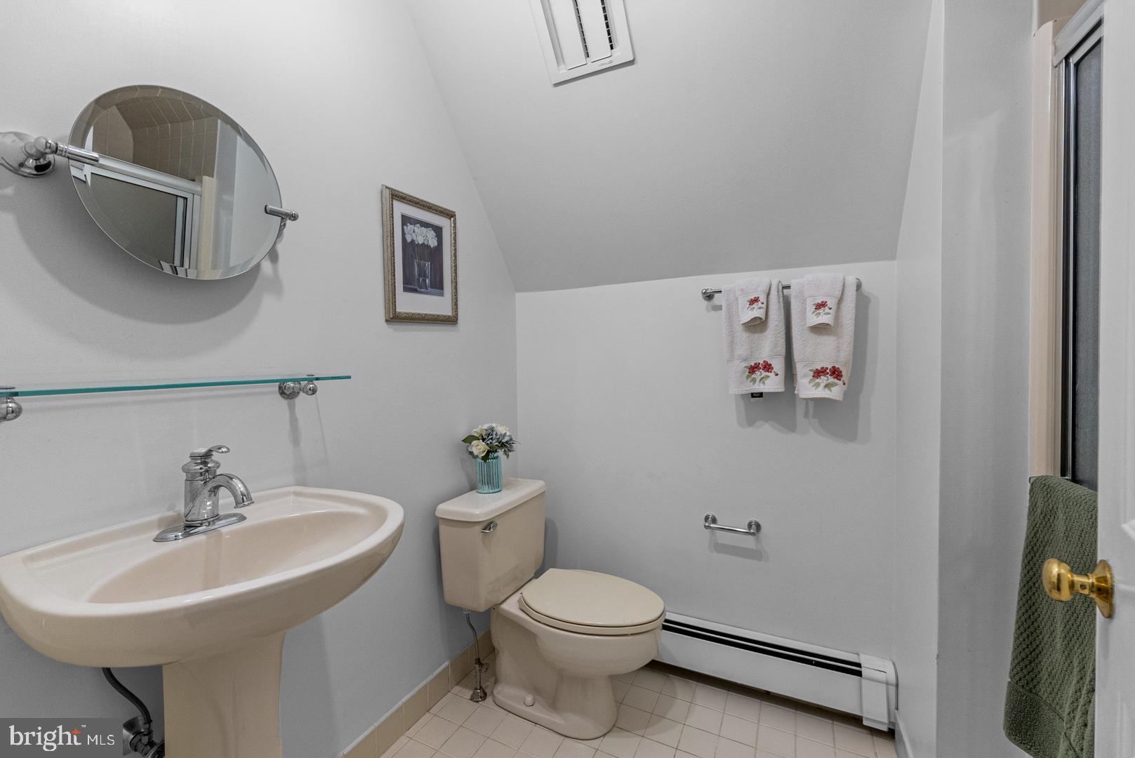 83 W Shore Dr