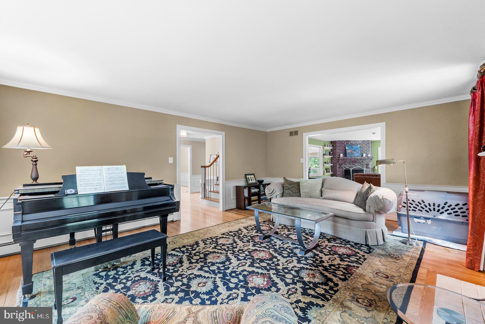 83 W Shore Dr