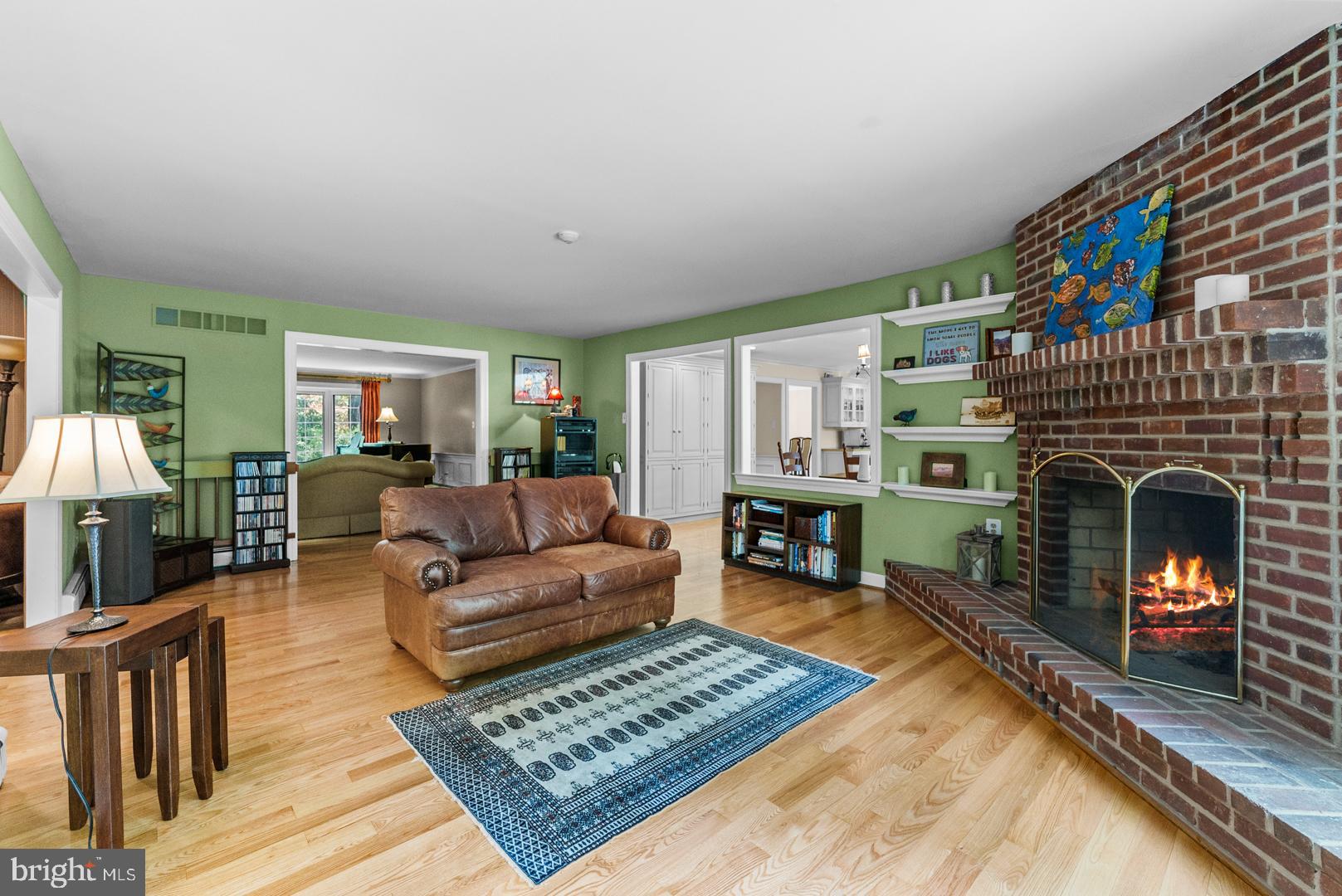 83 W Shore Dr