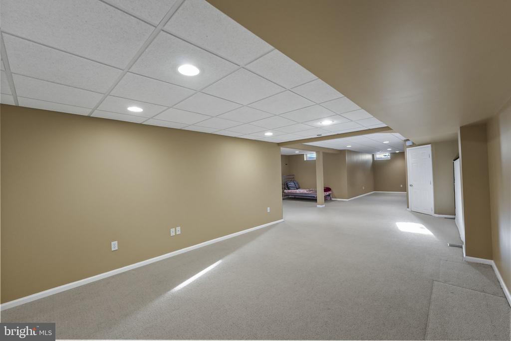 15 Henley Pl