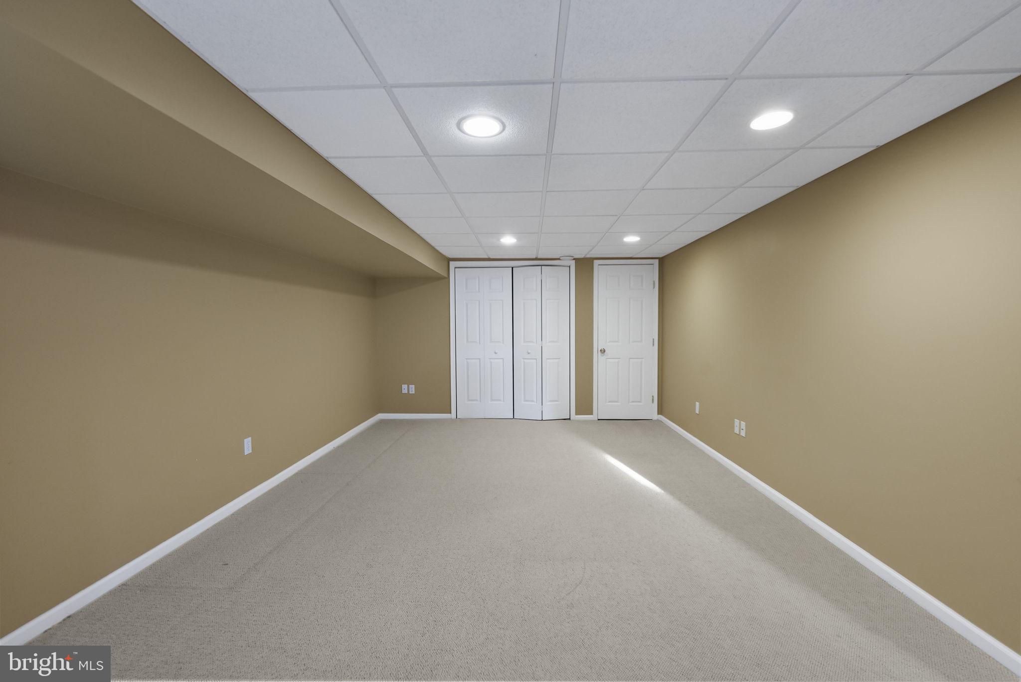 15 Henley Pl