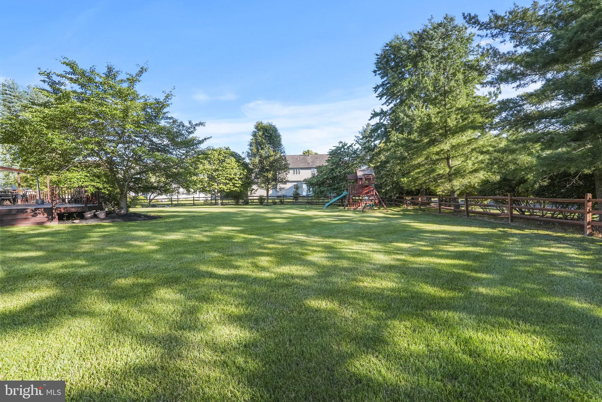 15 Henley Pl