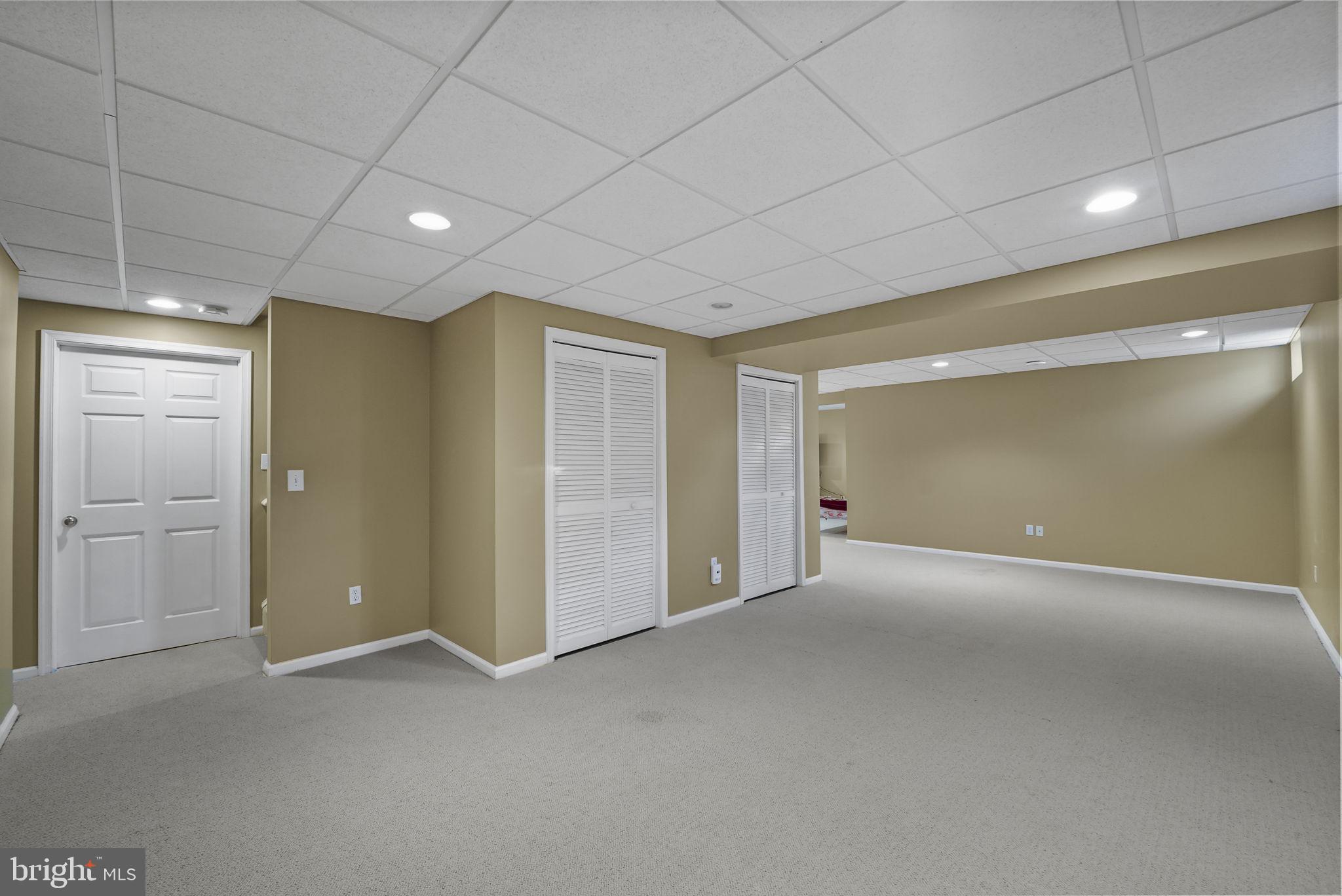 15 Henley Pl