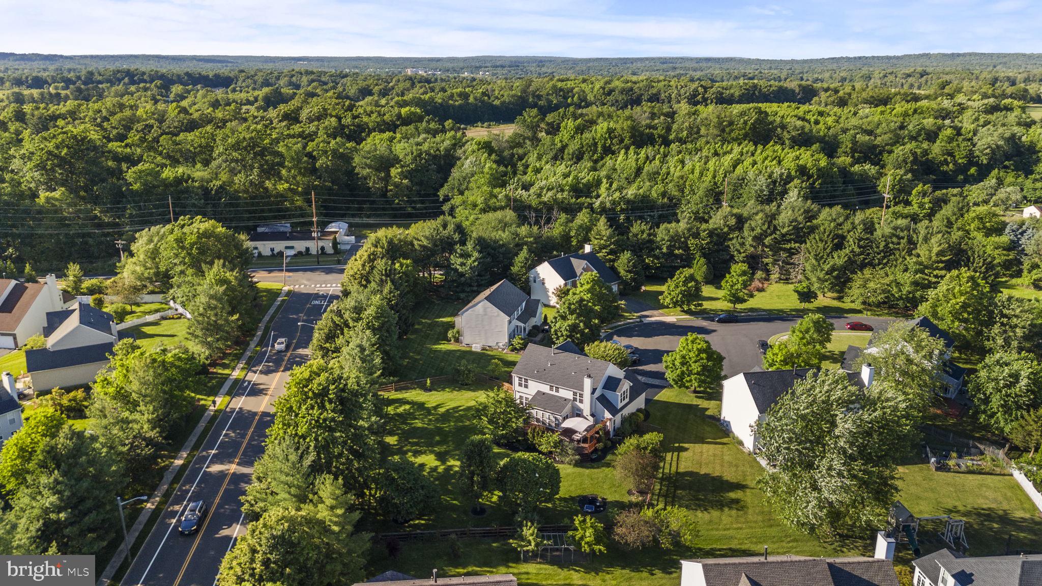 15 Henley Pl
