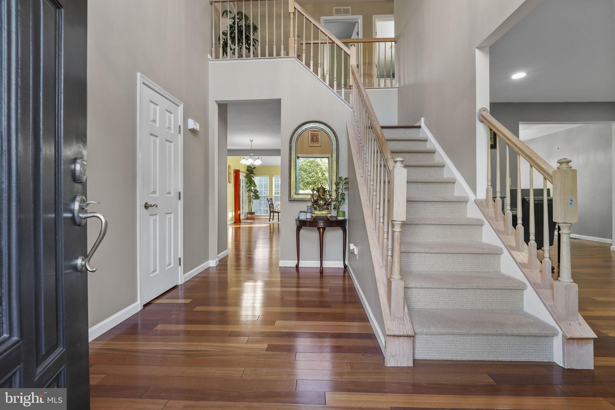 15 Henley Pl