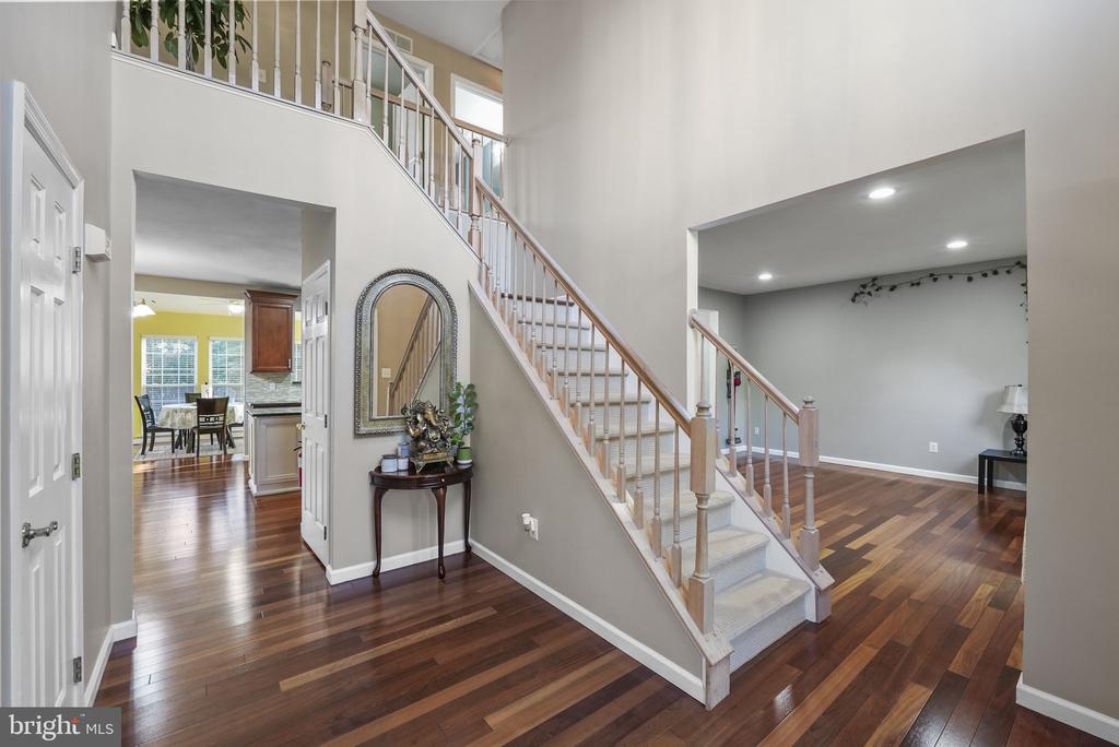 15 Henley Pl