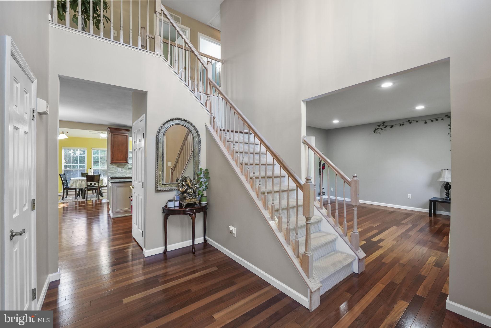 15 Henley Pl
