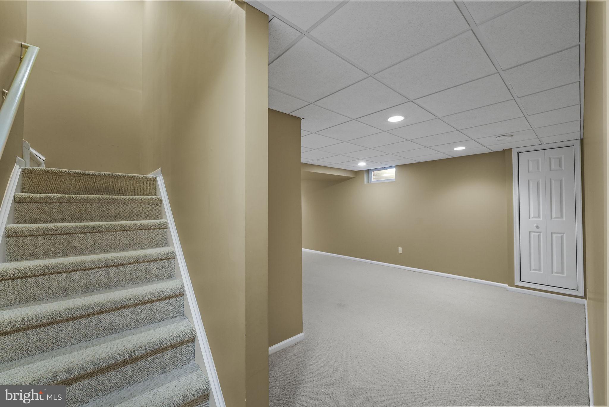 15 Henley Pl