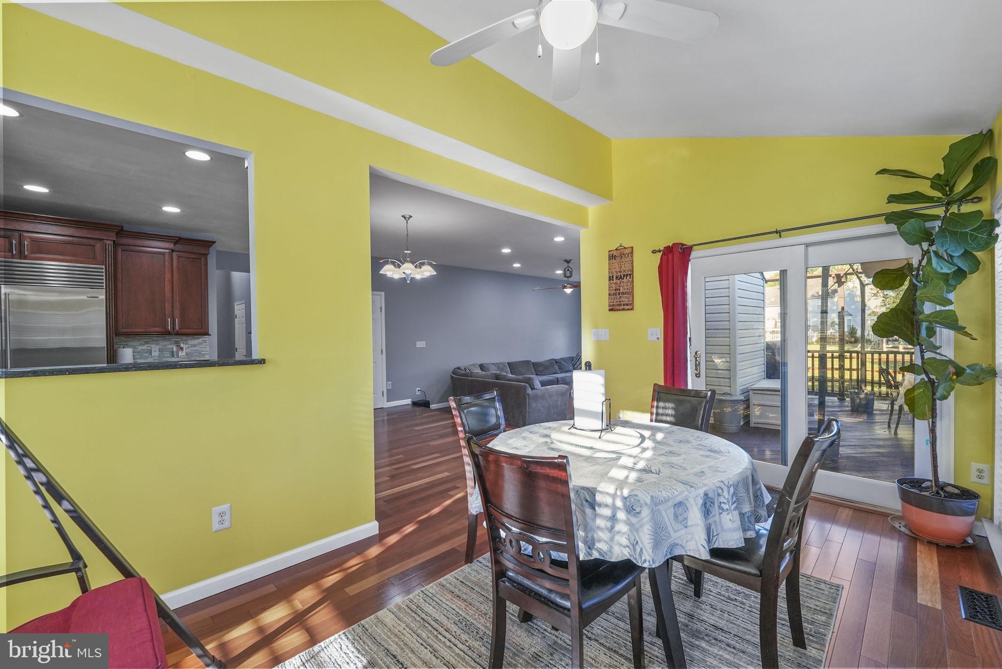 15 Henley Pl