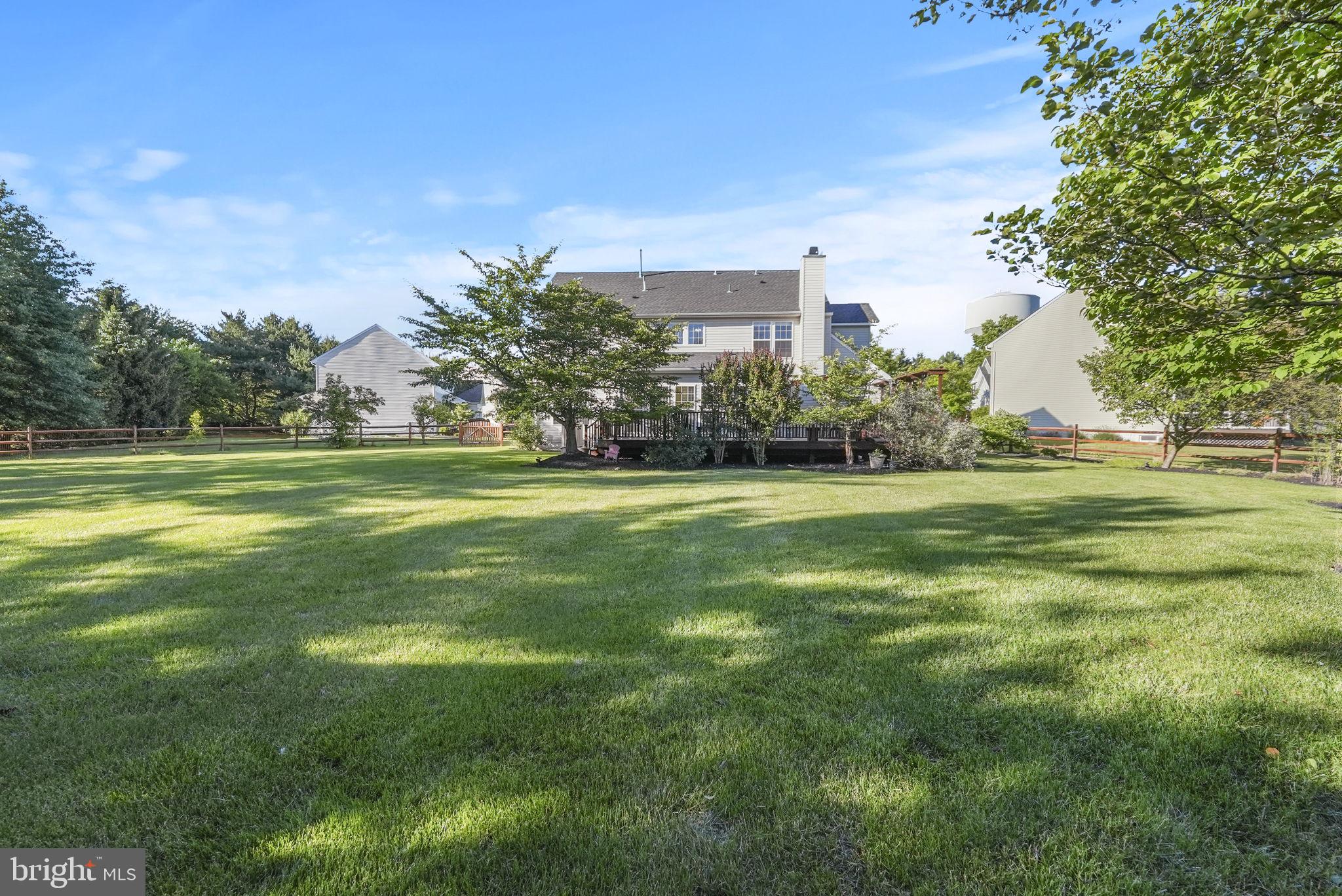 15 Henley Pl