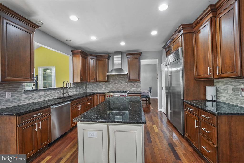 15 Henley Pl