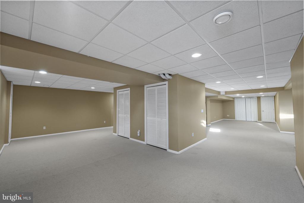 15 Henley Pl