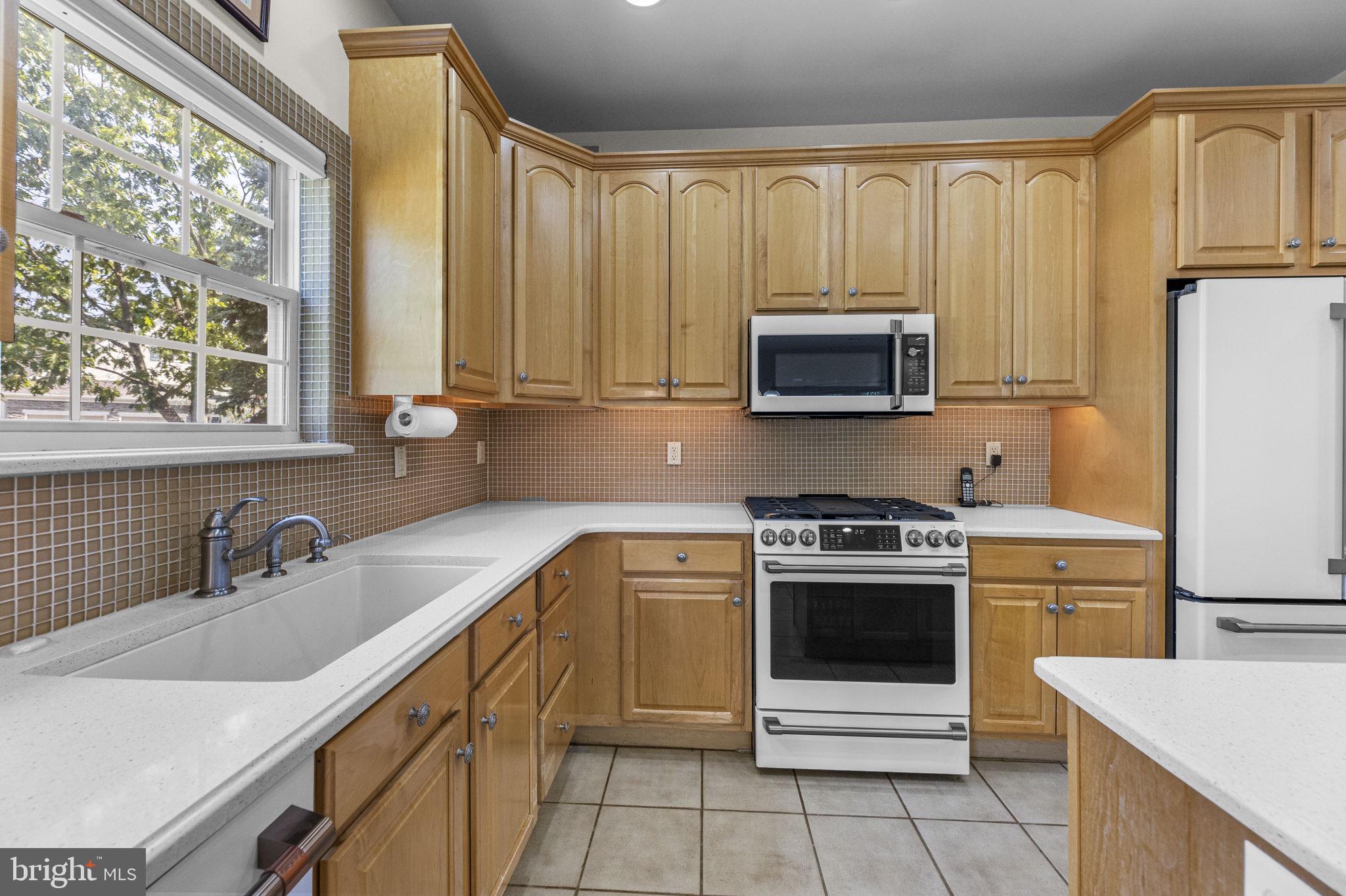 34 Cardinal Flower Ln
