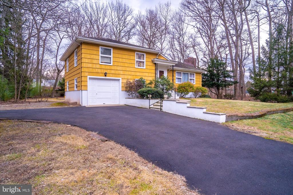 43 BERRIEN AVENUE
