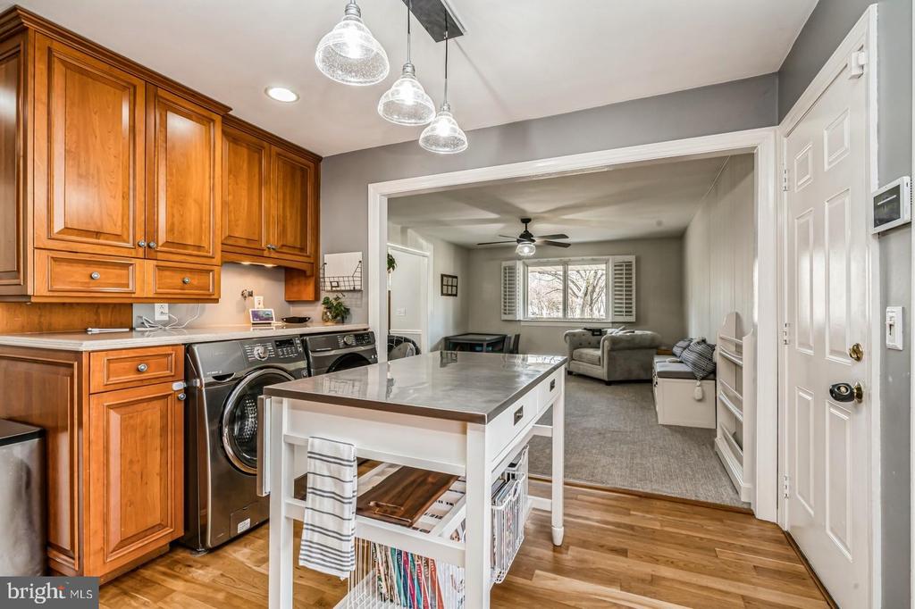 16 Wiltshire Dr