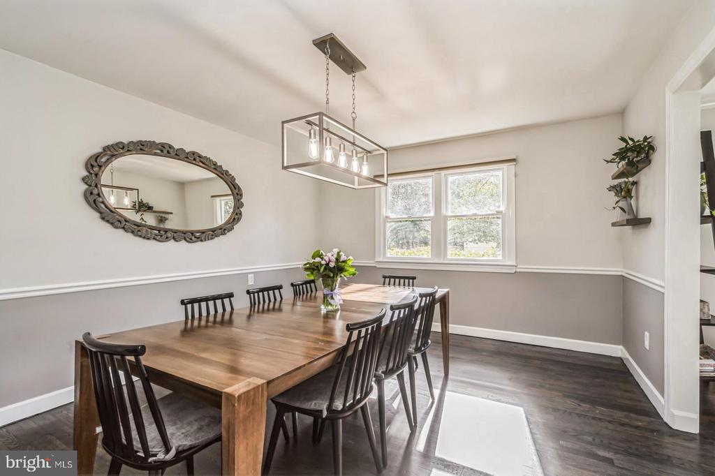 16 Wiltshire Dr