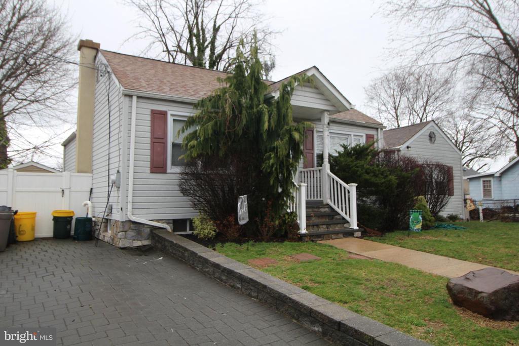 16 Alfred Ave