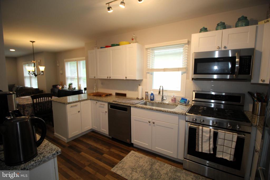 43 Sherwood Ave