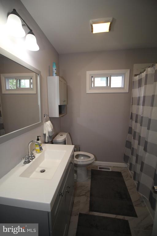 43 Sherwood Ave